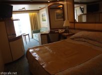 Stateroom D305