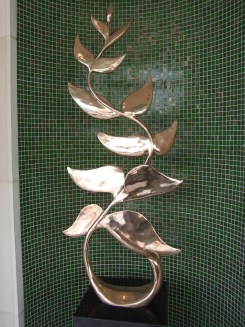 Meltdowns Fine Art, United Kingdom, est. 1994.  Strelitzia, Bronze.  These pieces were inspired by the 'Bird of Paradise' flower.  Historically a symbol of wealth and culture whilst meaning freedom and magnificence.